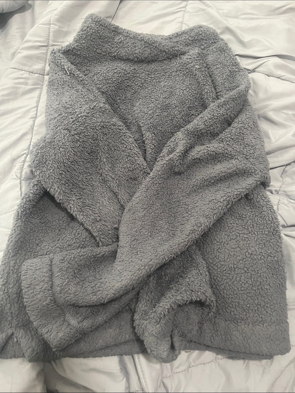 Jane and Bleecker Plush Sherpa Pullover - Gray